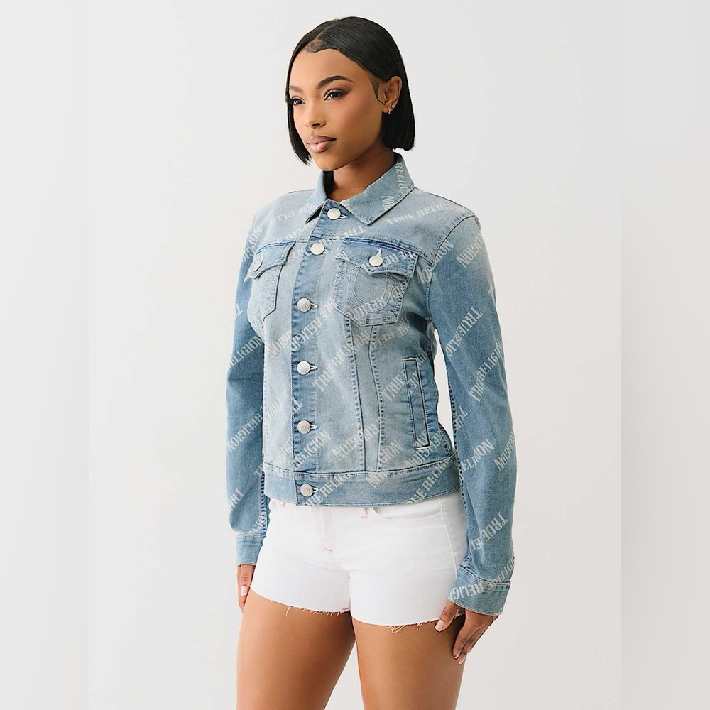 NWT True Religion Allover Logo Relaxed Trucker Jacket - Picture 3 of 16